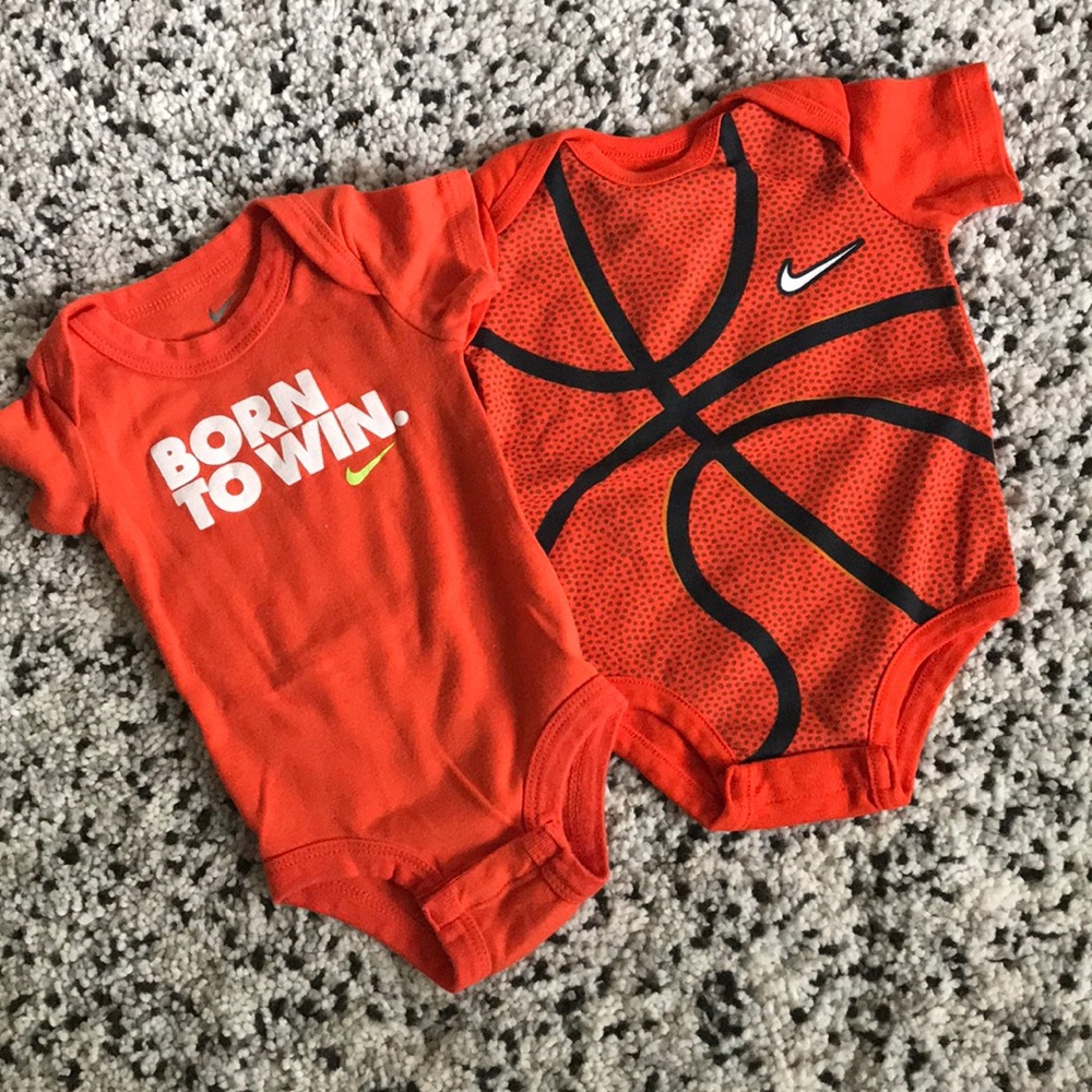 Nike onesie bundle. NWOT
